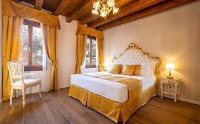 Laguna D'oro Luxury Apartments